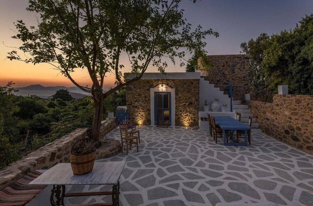 The Aegean Blue Country House Old Milos Lagoudi Zia Экстерьер фото