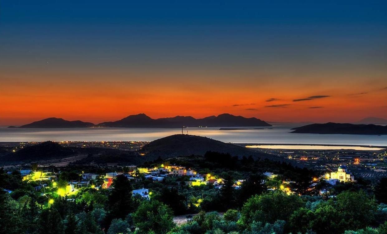 The Aegean Blue Country House Old Milos Lagoudi Zia Экстерьер фото